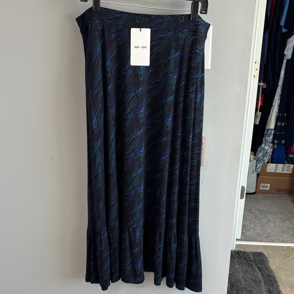 Saint + Sofia Black and Blue Patterned Midi Skirt